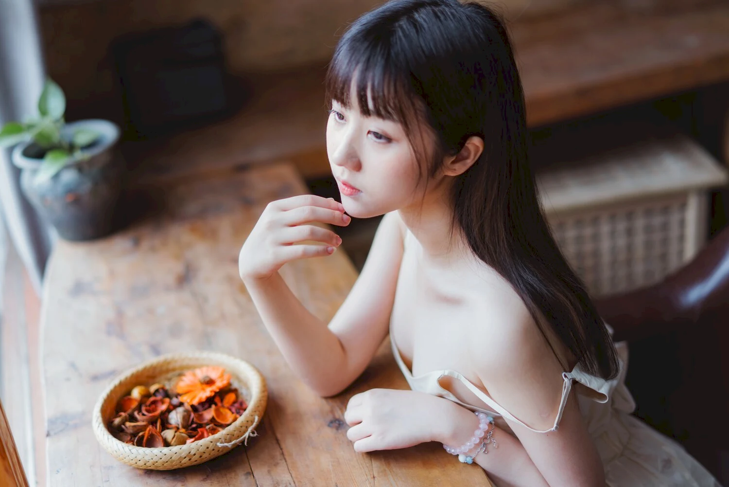 镜酱写真图片 性感美少女网红模特