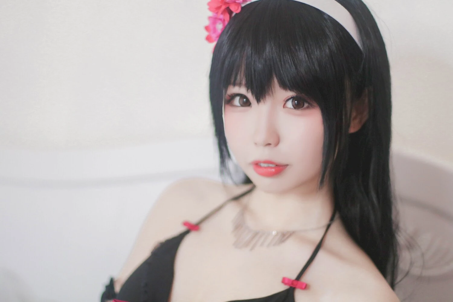 十万珍吱伏特写真图片 性感美少女网红模特
