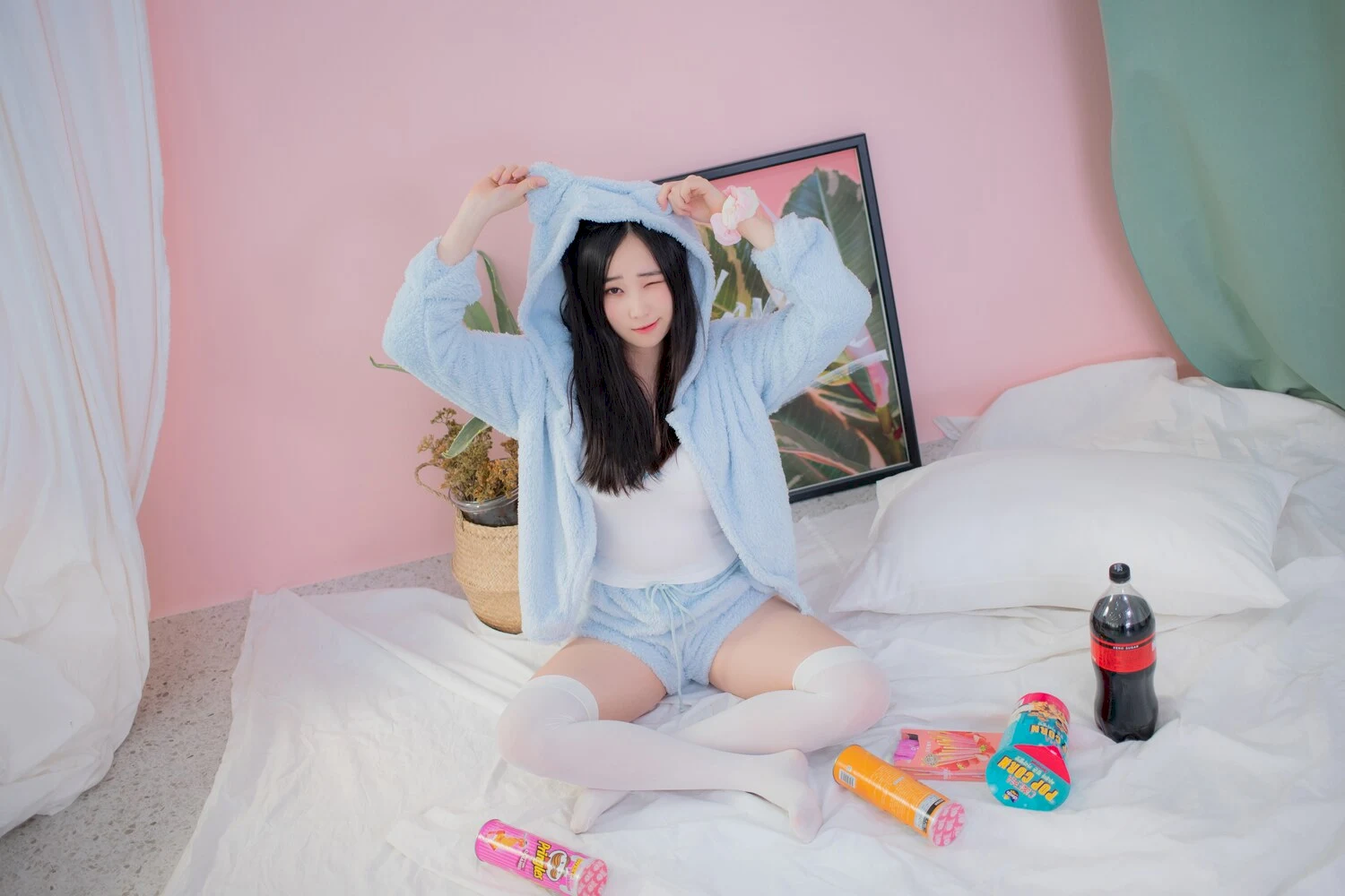 Bambi밤비写真图片 性感美少女网红模特