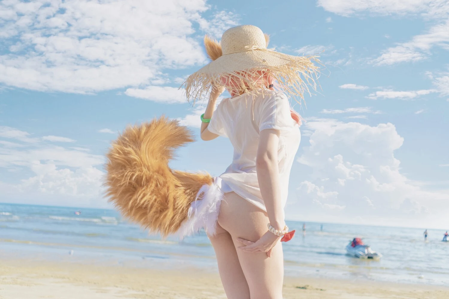 uki雨季写真图片 性感美少女网红模特