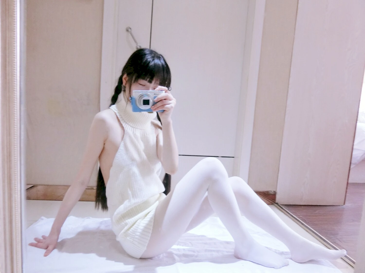 西尔酱写真图片 性感美少女网红模特