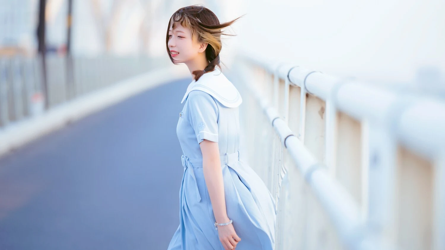 清青琴玖写真图片 性感美少女网红模特