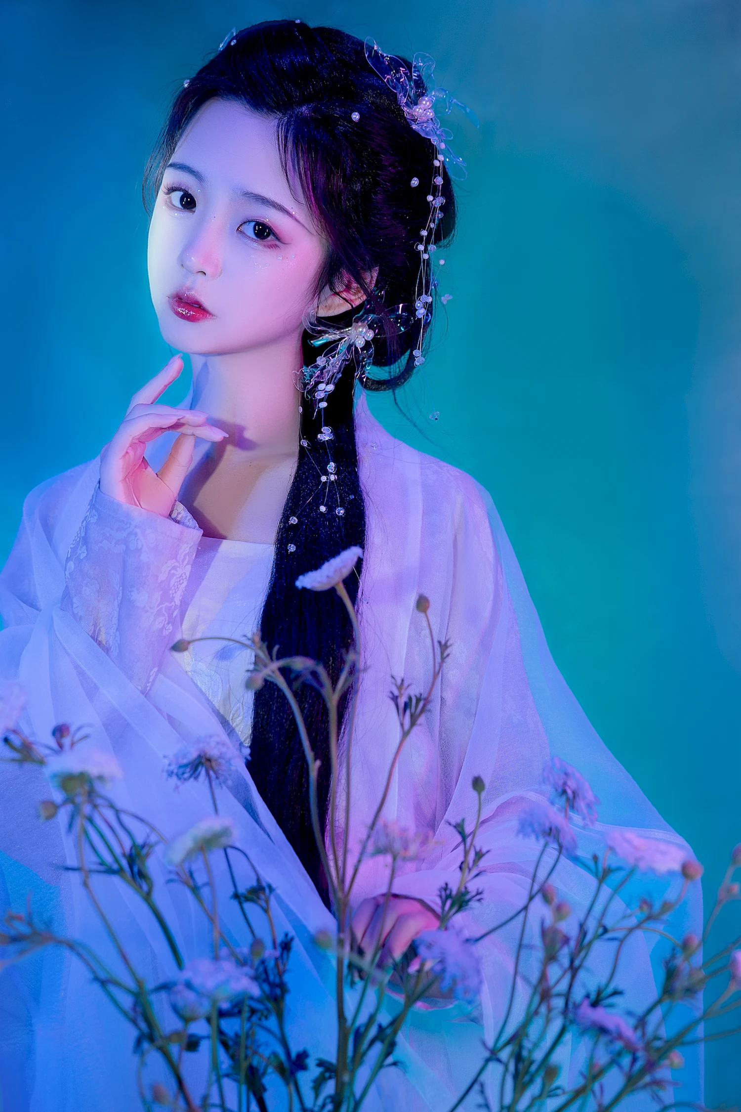 怀里猫ovo写真图片 性感美少女网红模特